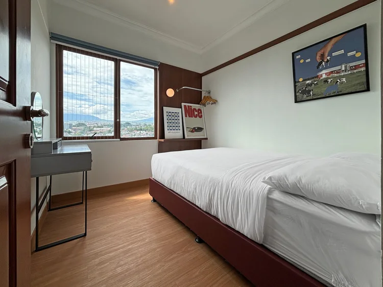 Incheon: Another bedroom for two, with a 140 cm small double bed.