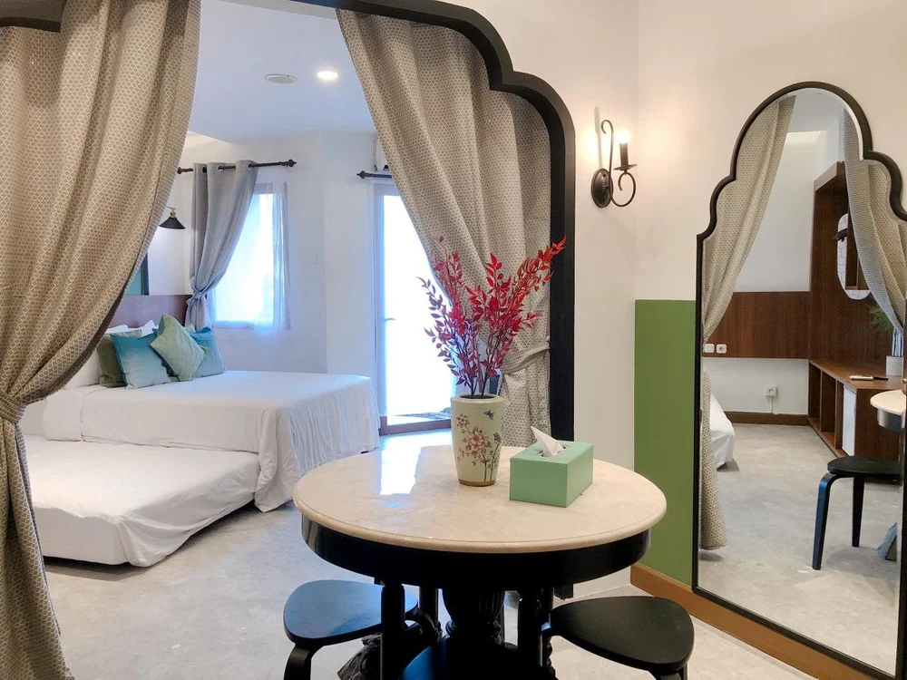 Saigon — Peranakan Flair
