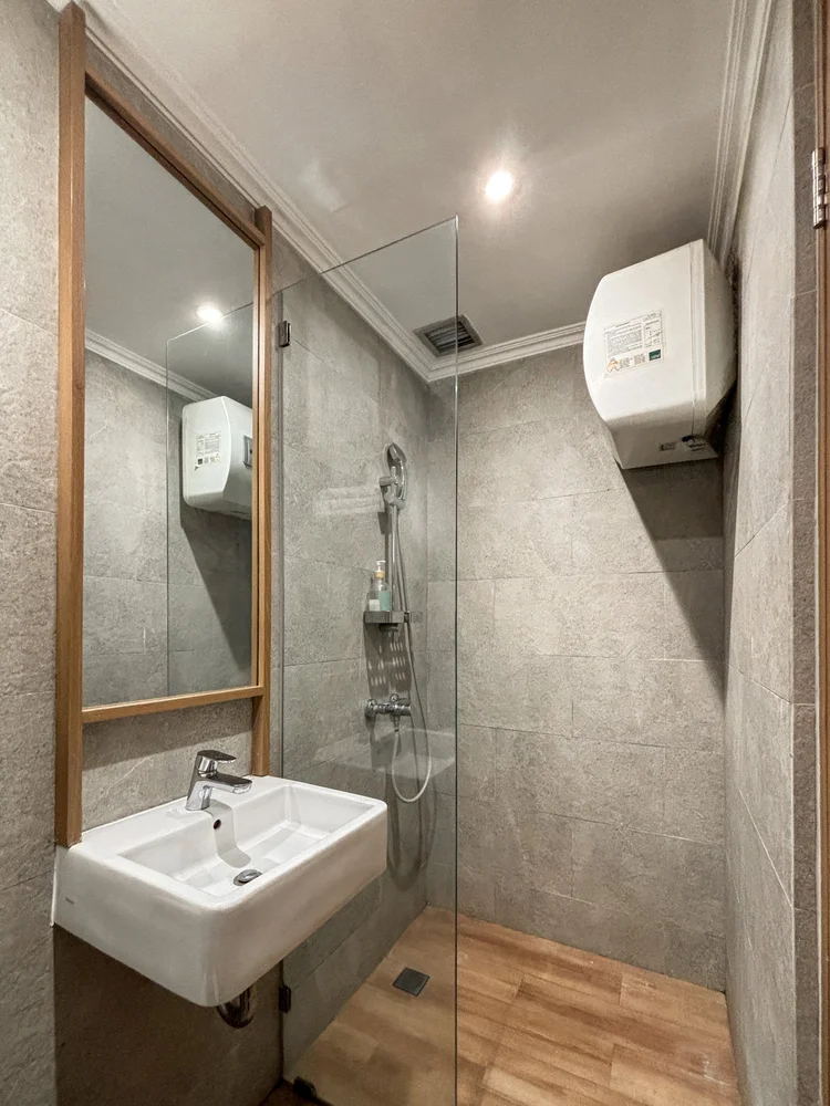 Sapporo: Shower with a water heater, cleaned by our own trained team to CHSE standard before every check-in.