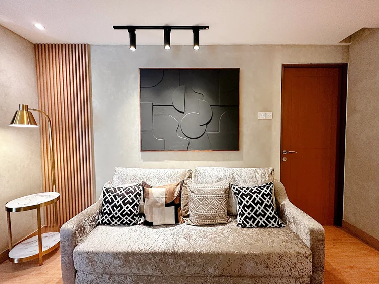 Amalfi: This sofa opens into a bed, already counted in the six it sleeps.