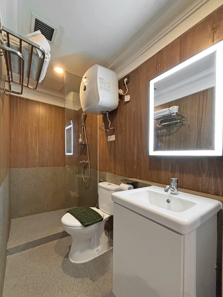 Kyoto: The same soap and shampoo are stocked in this bathroom, the standard in every unit.
