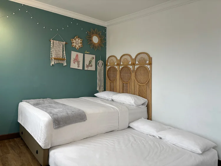 Florence: A small double bed in the second bedroom, with its own AC.