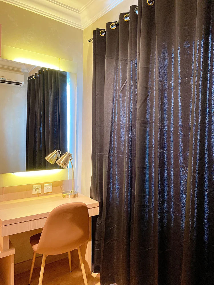 Amalfi: AC and a dressing table in the bedroom, so getting ready does not wait for the bathroom.