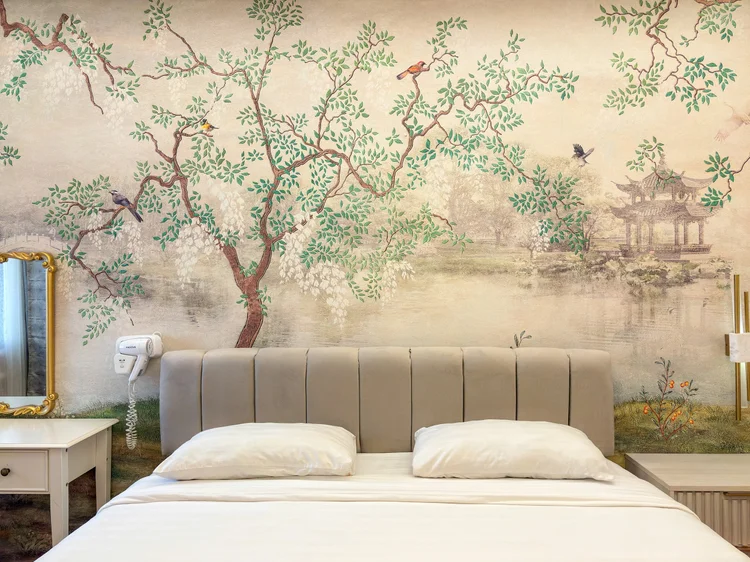 Salzburg: A Chinese garden mural behind the headboard; AC in every bedroom.