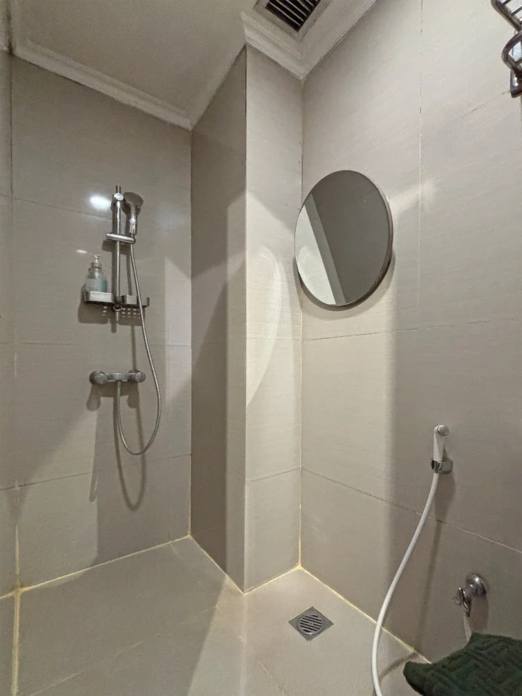 Panama: Hot-water shower. Our own trained team cleans to CHSE standard before every check-in.