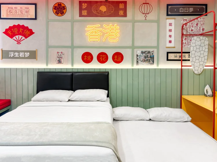 Hong Kong: A sliding bed: pull the lower one out for two beds side by side, sleeps 4.