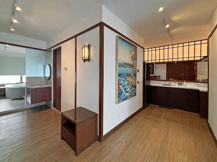Okinawa: Air conditioning is in every bedroom and the main room, standard in all our units.