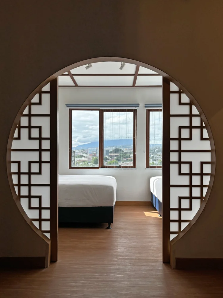 Incheon: Master bedroom: two queen beds, so four sleep in one room.