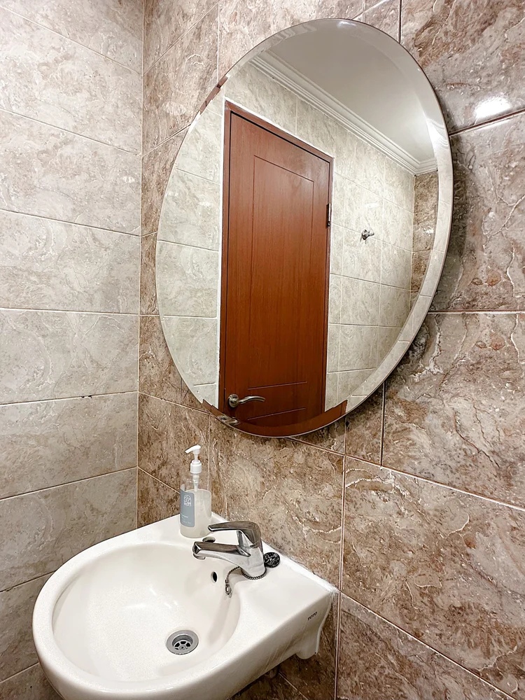 Amalfi: Soap and shampoo are stocked in the bathroom, the same in every unit.