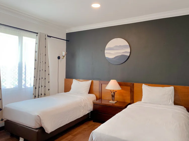 Palermo: Bedroom with two 100 cm single beds, right for friends or siblings.