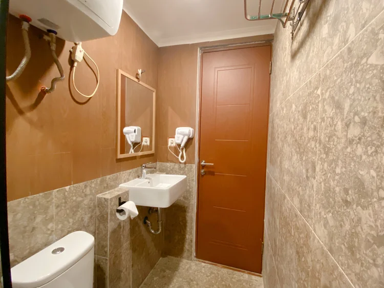 Positano: Soap and shampoo are stocked in the bathroom, the same in every unit.