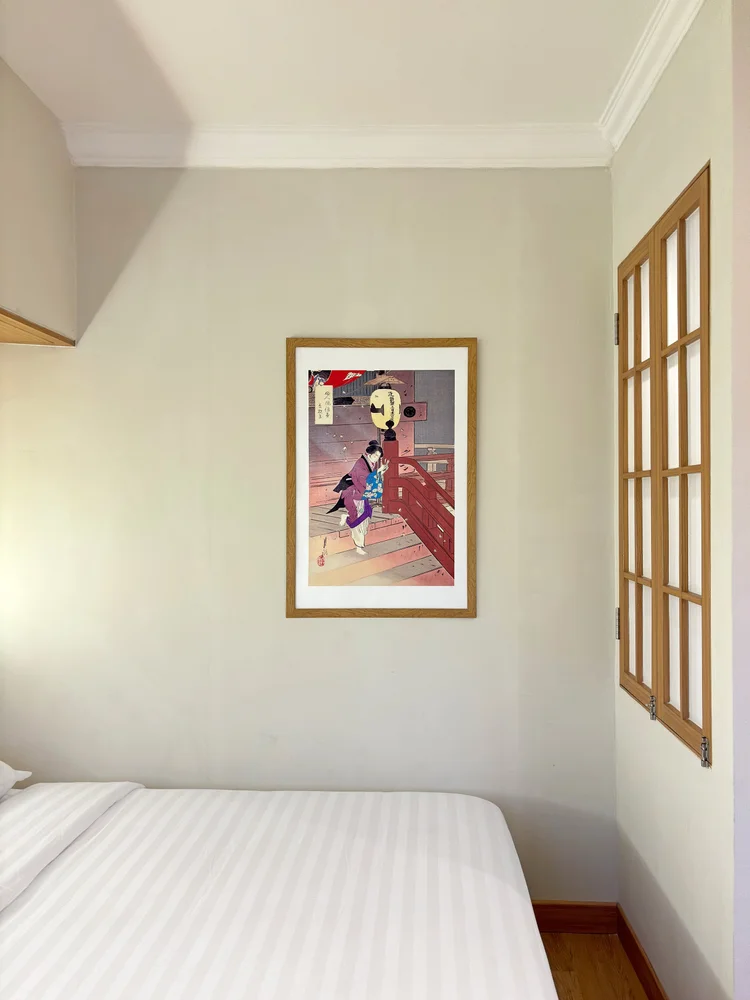 Kawaguchi: White sheets on every bed, the same standard in all our units.