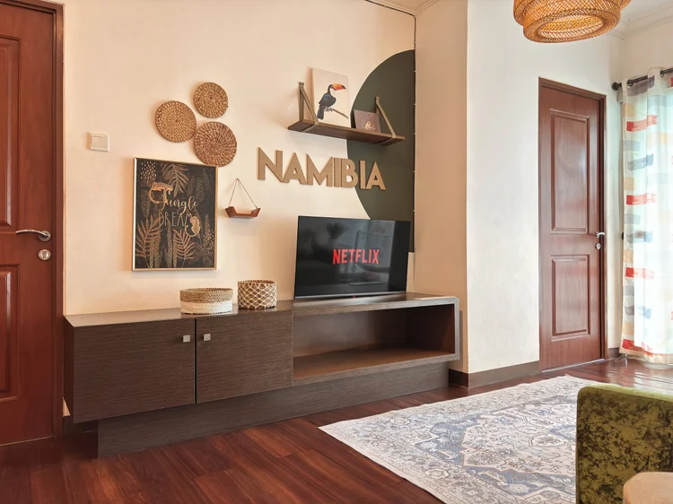 Namibia: Smart TV with Netflix under the Namibia sign, for a film together at night.
